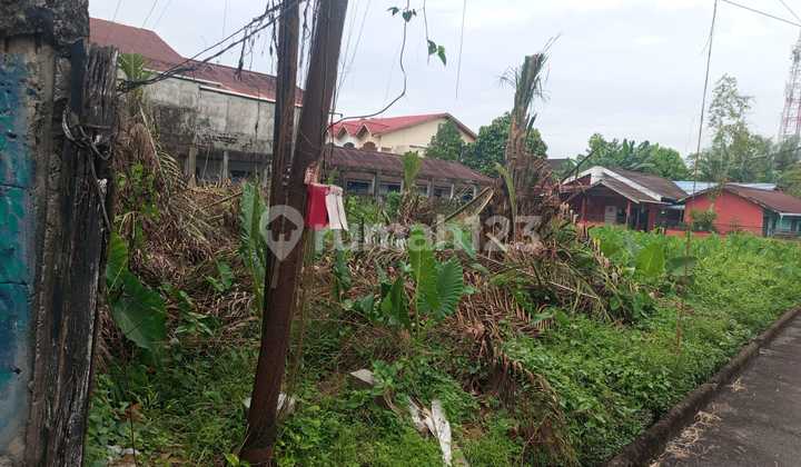 Di jual tanah belakang RS Mitra Medika