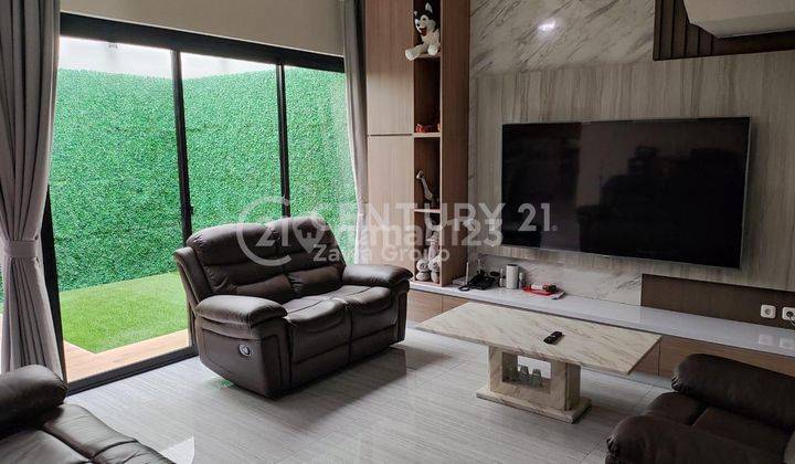 Dijual Rumah Mewah Green Garden Residence Full Furnished Jakarta Barat 1