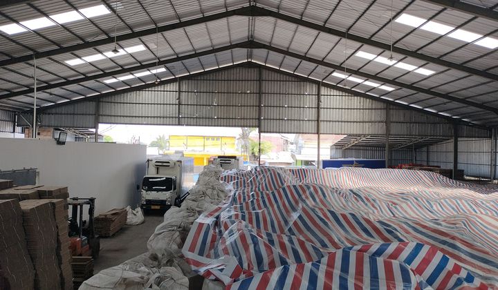Warehouse on Syeh Quro Street, East Karawang Warehouse on Syeh Quro Street, East Karawang