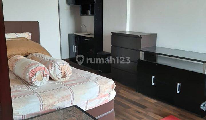 Satu unit apartemen di Emerald tower furnished  6