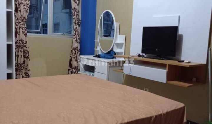 Jual 1unit Apartemen The Suites Metro istimewa Furnished 2