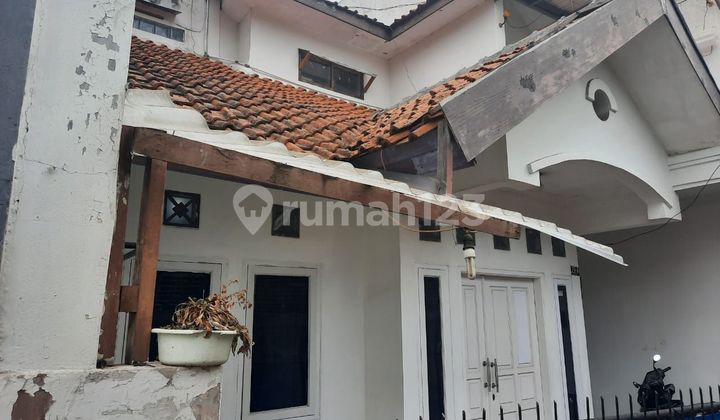 Rumah jual di Cibogo Sarijadi 2lantai 1
