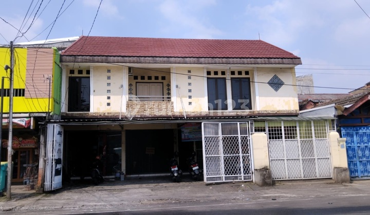 Murah Rumah Cocok untuk Usaha dan Kos2an Pinggir Jalan Raya Duren Sawit Jakarta Timur