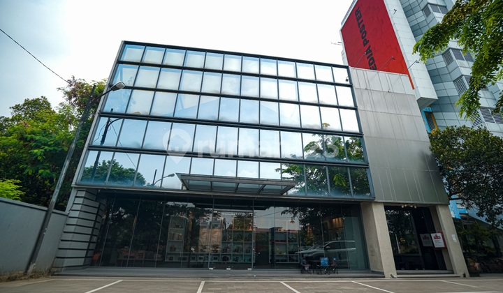Bagus Turun Harga Siap Huni Gedung Komersial Di Slipi Lokasi Prima Jalan Protokol Jakarta Barat