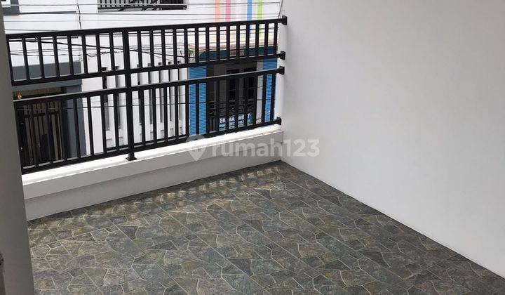 Murah Sangat Bagus Rumah 4KT Bebas Banjir Siap Huni Rawamangun Hub: 0817 0120 620
