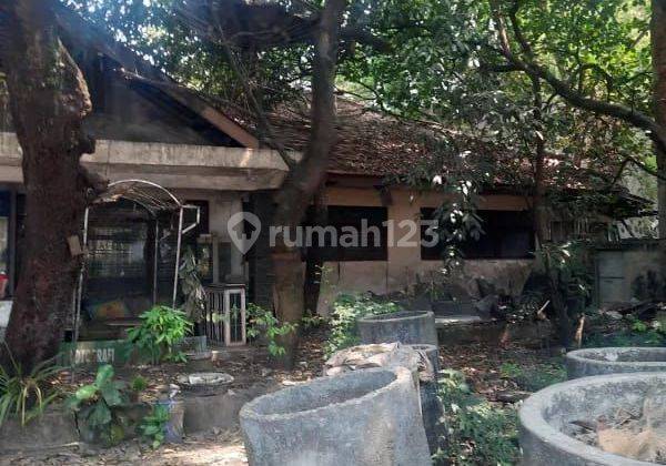 BAGUS Rumah Tua Hitung Tanah Jalan DI Panjaitan Lokasi Strategis Untuk Usaha Jakarta Timur 2