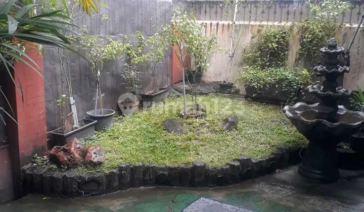 Cheap House 10X20 Busy Main Road North Facing Kelapa Gading 2