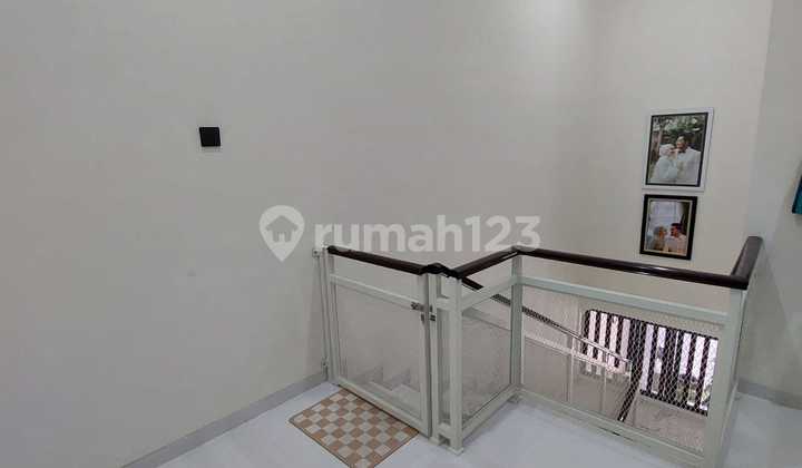 Rumah 2 Lantai Spesifikasi Terbaik dan Dekat Kampus Ternama di Malang 2