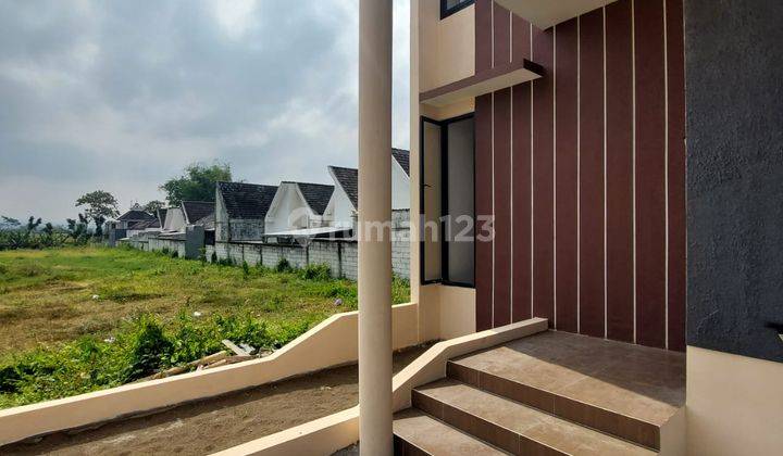 Rumah modern siap huni 4 kamar bisa dbuat kost dekat kampus UMM 3 2