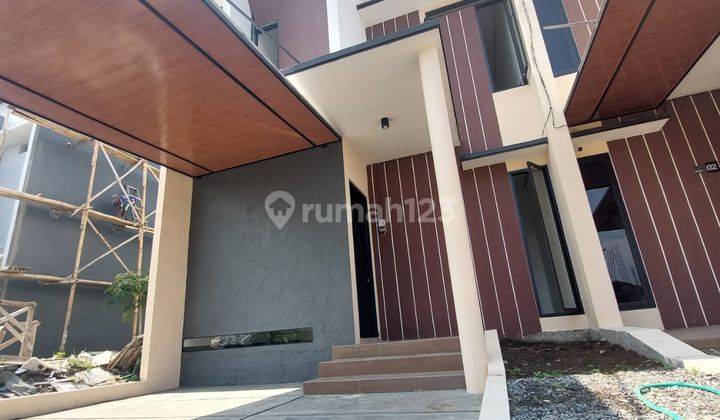 Rumah modern 2 lantai dekat kampus UMM dan UB di lowokwaru 2