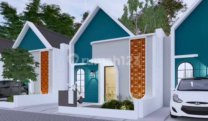 One-Story House Near a Prestigious Campus in Malang City One-Story House Near a Prestigious Campus in Malang City