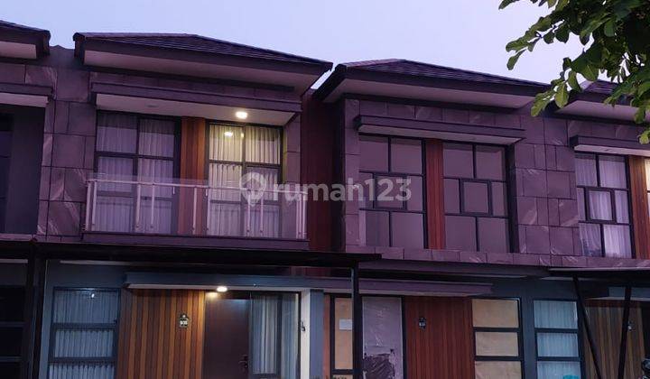 Rumah cantik 3 kamar tidur Dekat BSD city