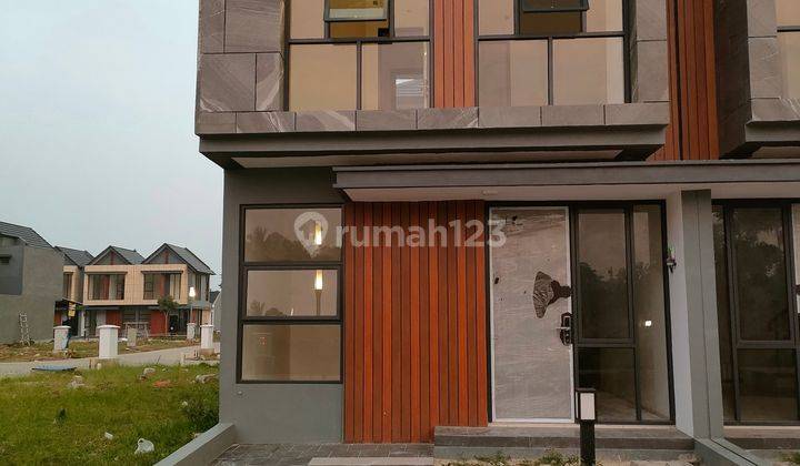 Rumah cantik 3 kamar tidur Dekat BSD city