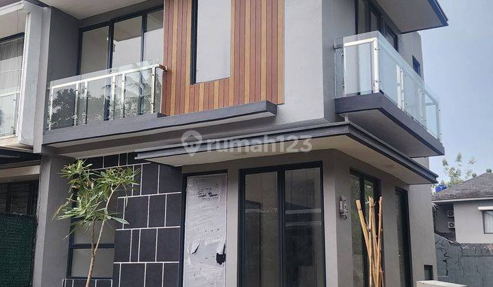 Rumah Hook Ready Stock Dekat Stasiun Krl Bsd City 1