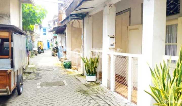 JUAL RUMAH MURAH DI TENGAH KOTA DI JL. PENELEH SURABAYA 2