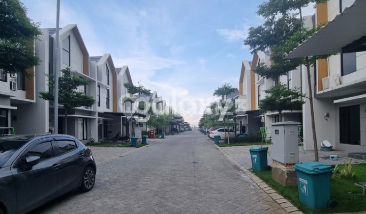 SEWA RUMAH FULL FURNISHED NEW FURNISH DI PERUMAHAN EASTERN PARK 1