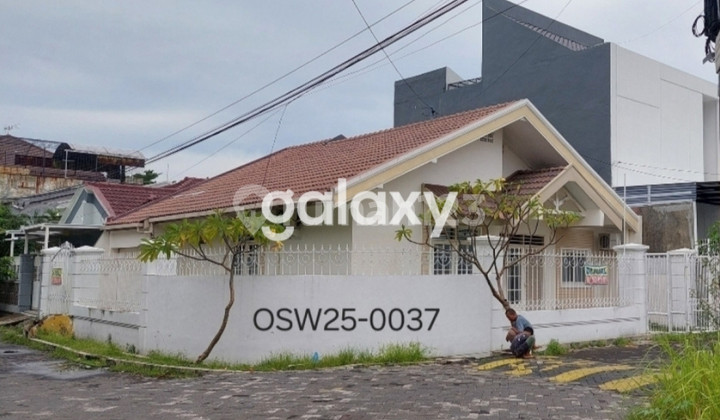 JUAL RUMAH POJOK SUTOREJO TENGAH SURABAYA 1