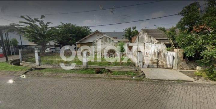 RUMAH HITUNG TANAH SEMOLOWARU DEKAT MERR 2