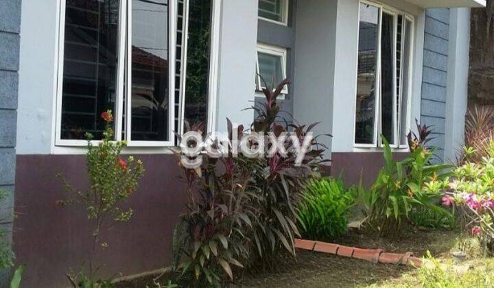 JUAL RUMAH BAGUS TENGAH KOTA PASURUAN (HOOK) BARU RENOVASI 2