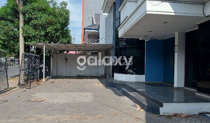 Rumah usaha di jalan kembar Raya Kupang Jaya, parkir luas 2