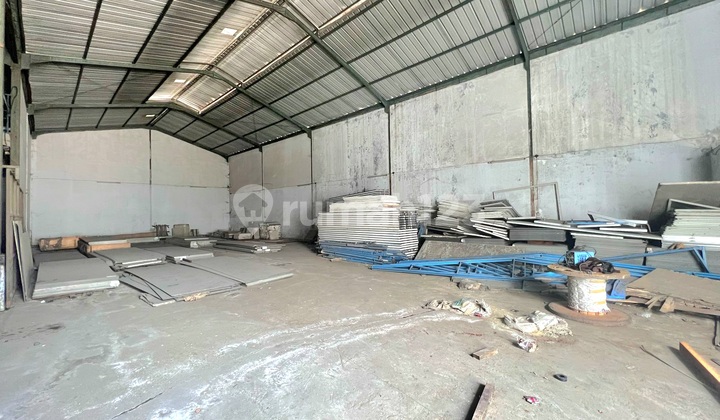 Kosambi Center, Area 800m2, Ready to Use Kosambi Center, Area 800m2, Ready to Use
