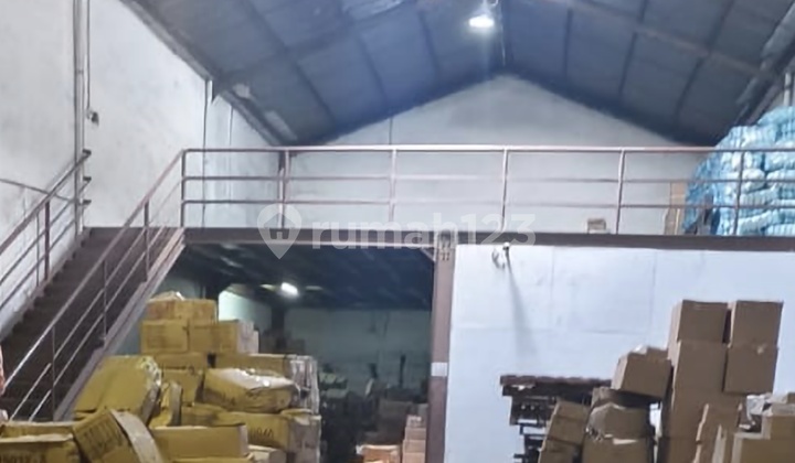 Kosambi Permai, Perancis Dadap, Lt.520m2, Lb.570m2, Listrik 23.000W