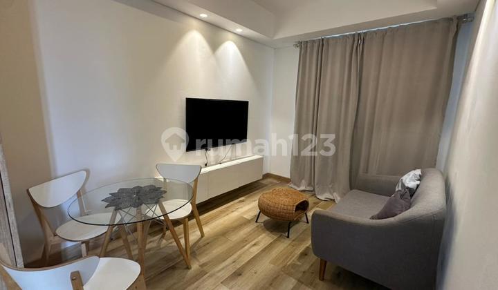 Gold Coast Apartment 2 Bedrooms, Furnished, For Sale 2 Billion, Rent 125 Million/Year Gold Coast Apartment 2 Bedrooms, Furnished, For Sale 2 Billion, Rent 125 Million/Year