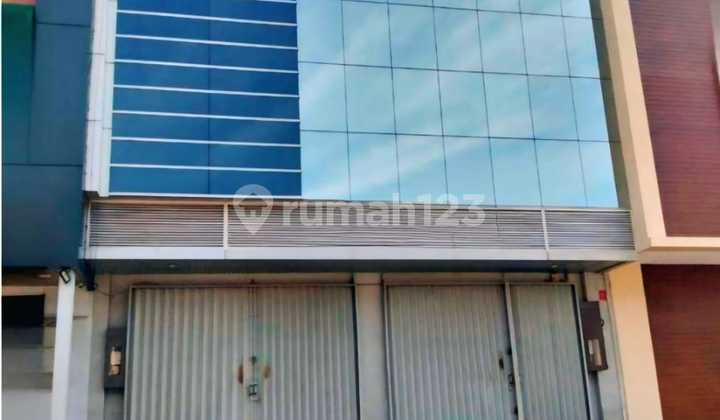 Elang Laut Adjacent Shop House (can also take just 1 unit), Opposite Grand Family Hospital, Size 10x23, 3 Floors, Suitable for Bank, Clinic, Pharmacy, etc. Elang Laut Adjacent Shop House (can also take just 1 unit), Opposite Grand Family Hospital, Size 10x23, 3 Floors, Suitable for Bank, Clinic, Pharmacy, etc.