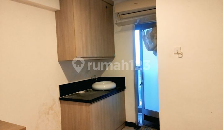 Green Bay Pluit Apartment, Studio Type, Semi-Furnished (air conditioning, kitchen set, wardrobe) Green Bay Pluit Apartment, Studio Type, Semi-Furnished (air conditioning, kitchen set, wardrobe)