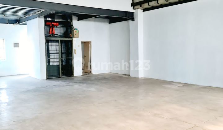 Gudang Elang Laut, Pik, Full Gudang 4 Lantai, Listrik 23.000w, Lift Kapasitas 2ton Gudang Elang Laut, Pik, Full Gudang 4 Lantai, Listrik 23.000w, Lift Kapasitas 2ton