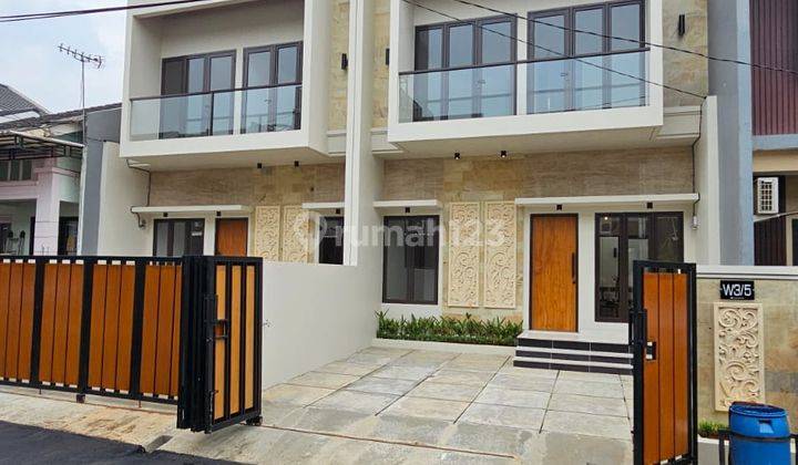 Rumah 2 Lantai Baru di Kencana Loka Bsd Semi Furnished  1