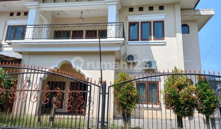 Nice, Serene House in Antapani Bandung 2