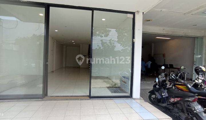 Ruko 3 Lantai, Cocok Utk Kantor, Usaha di Jl. Laswi 1