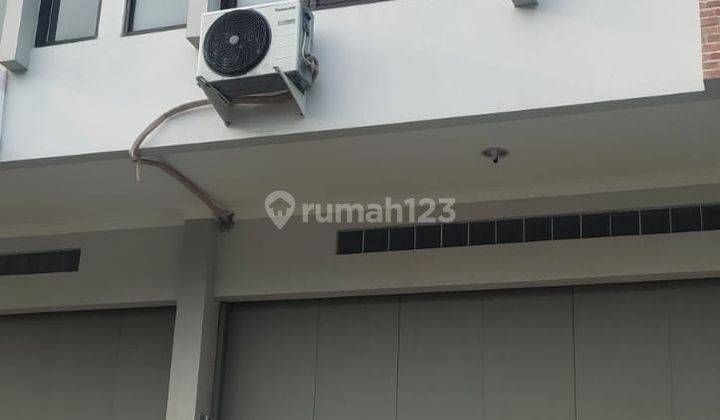 Riko 2 Lantai Utk Usaha, Kantor di Jl. Gunung Batu 2