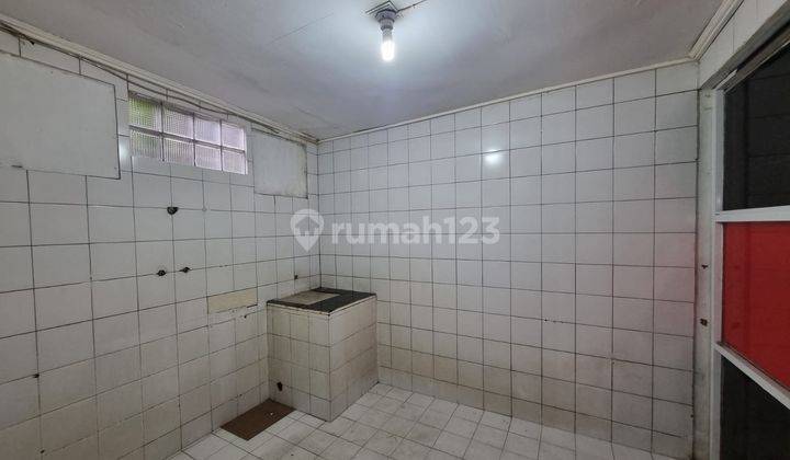 Ruang Usaha Utk Cafe, Resto,kantor di Sayap Pelajar Pejuang 5