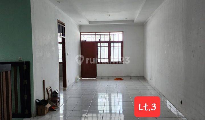 Ruko 4 Lt Cocok Utk Kantor,,cafe,usaha di Jl.cihampelas 10