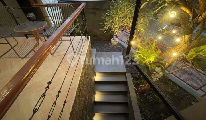 Rumah Lux  2 Lantai Full Furnish di Cikutra Bandung 2