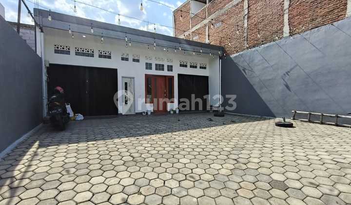 Rmh Bisa Utk Usaha Jl. Sariwates Antapani Kidul Bandung