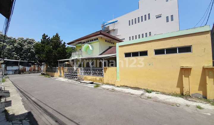 Spacious House Suitable for Office, School on Jl. Atlas Antapani 2