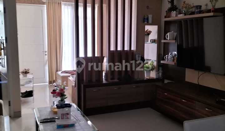 Rmh Lux, 2 Lt, Grace Land Antapani Bandung 1
