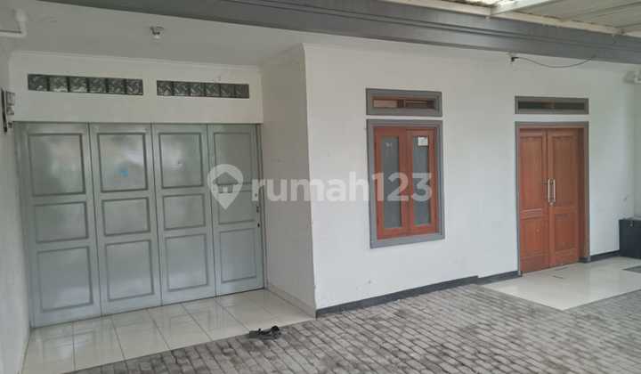 Rmh bisa Utk Kantor, Usaha di Antapani Bandung Rmh bisa Utk Kantor, Usaha di Antapani Bandung