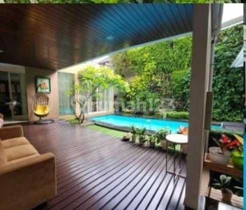 Rmh Lux Ada Kolam Renang Larangtapa Kota Baru Parahyangan 2