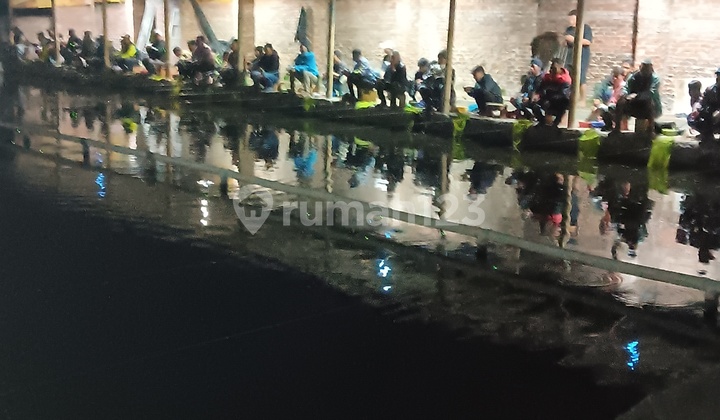 Villa Asri House, 2 Fishing Ponds in Cipanas Garut Tourism 1