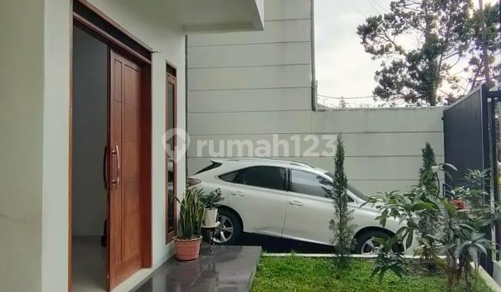 Rmh Lux Sayap Setiabudi Sukasari Bsndung Utara
