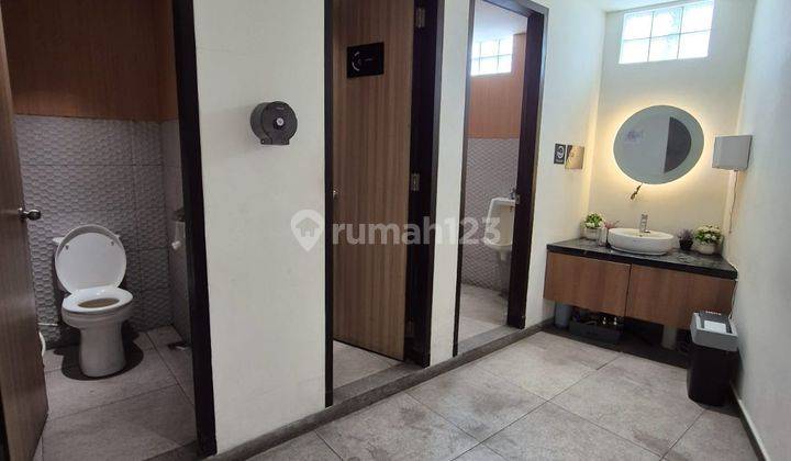 Ruang Usaha Utk Kuliner, Cafe Dll Jl. Riau Mainroad Kota Bandung 2