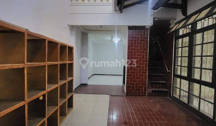 Rmh 2,5 Lantai Utk Usaha,kantor Jl. Antapani Mainroad 2