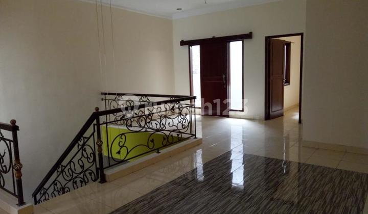 2-story house ready to occupy in Antapani, Bandung 2