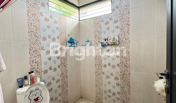 TWO-STORY CORNER UNIT, STANDALONE BUILDING, BOULEVARD STREET ROW, THE ICON BSD 2