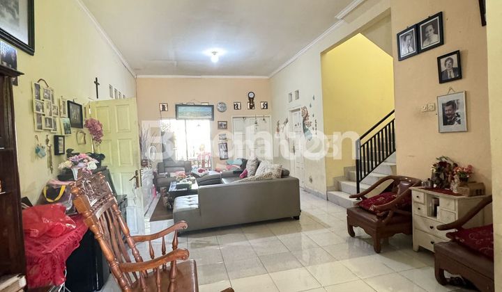 CHEAP 330M LARGE HOUSE in BSD ONLY 3.3M-ish GRIYA LOKA BSD CITY