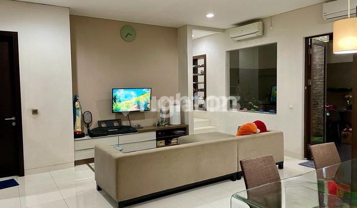 Rumah Cakep Full Renovasi Foglio, Foresta BSD City